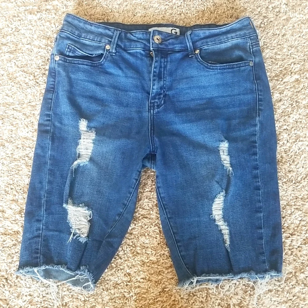 🌸 Guess Denim Distressed Bermuda Shorts